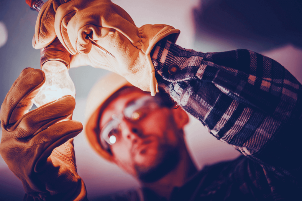 10-Consulting-a-Lighting-Professional