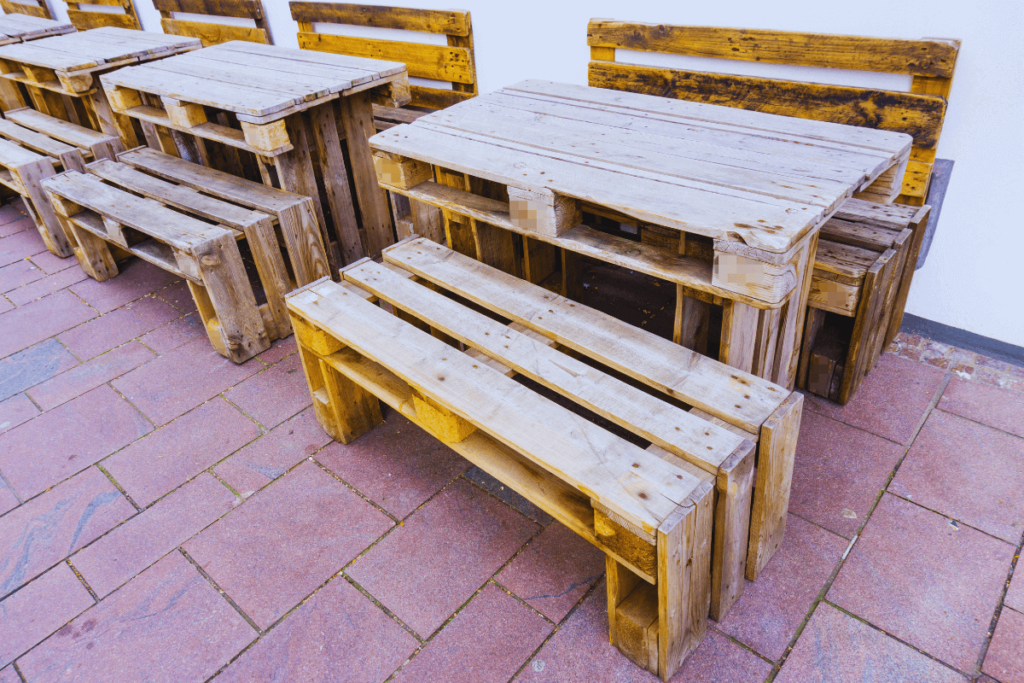 5-Upcycled-Furniture-Projects