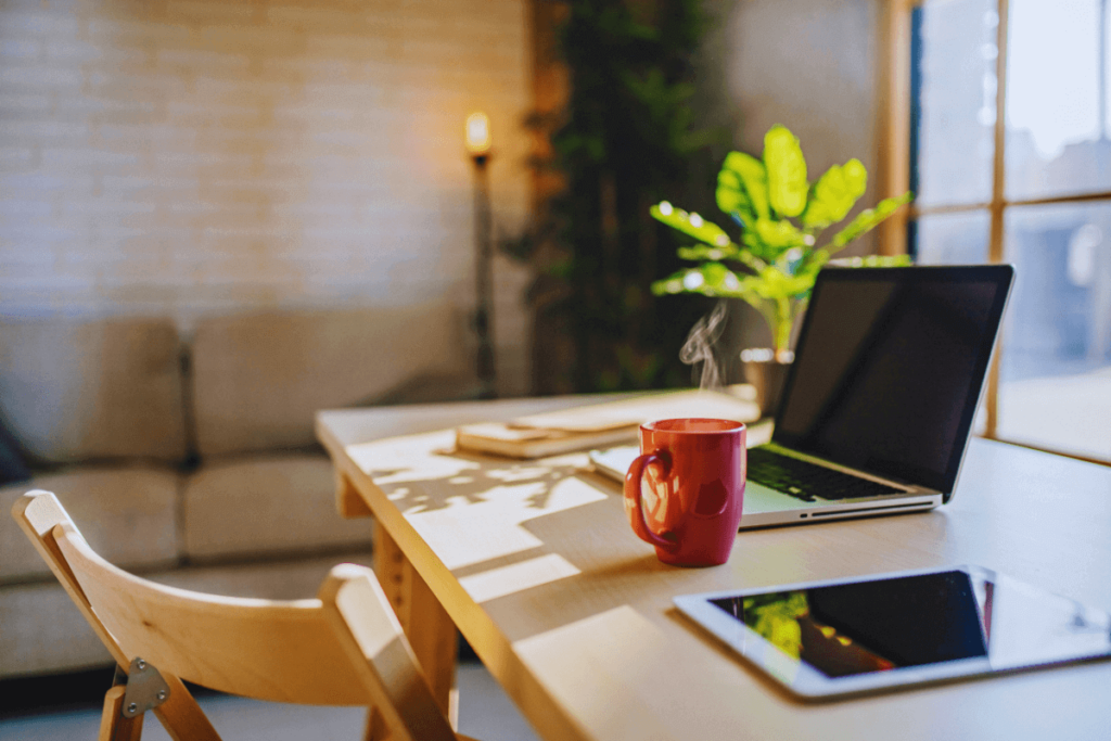 7-Desk-and-Task-Lighting-Selection