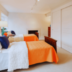 smart-design-multifunctional-furniture-for-guest-bedrooms