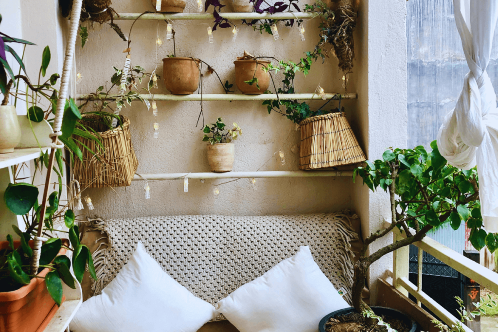 5-Vertical-Storage-Solutions