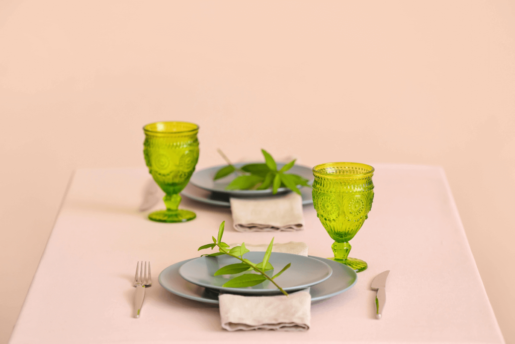 7-Stylish-Dining-Sets