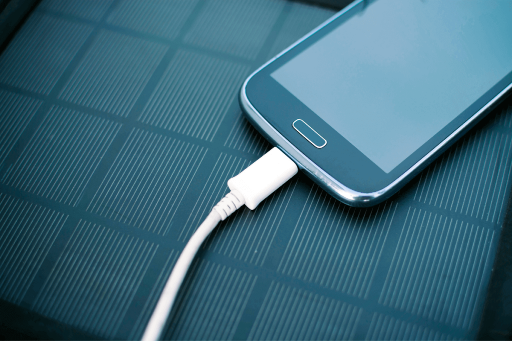 8-Solar-Powered-Charging-Stations