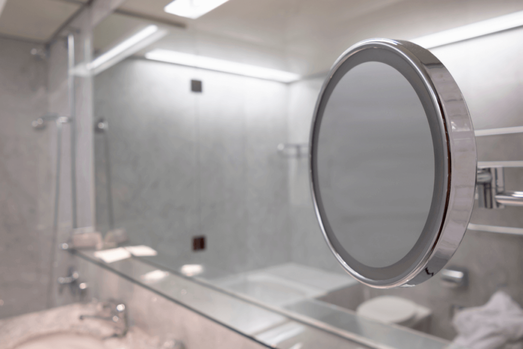 Creating-a-Focal-Point-with-Statement-Mirrors