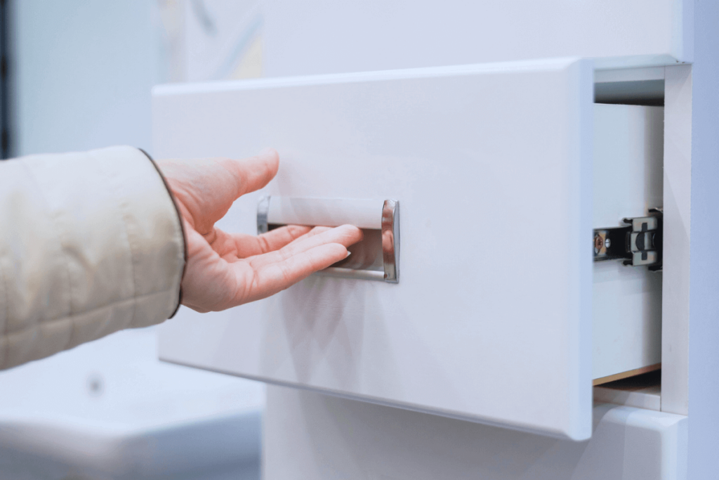 Smart-Storage-Solutions-for-Organization
