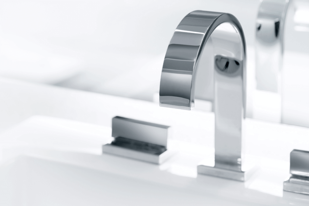 Waterfall-Faucets-for-Tranquil-Flow
