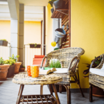 selecting-balcony-furniture-a-guide-to-durable-and-comfortable-outdoor-living