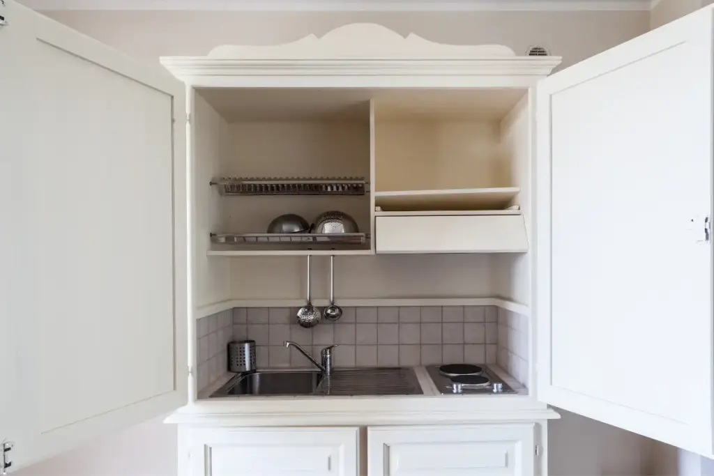 Maximize-Vertical-Storage
